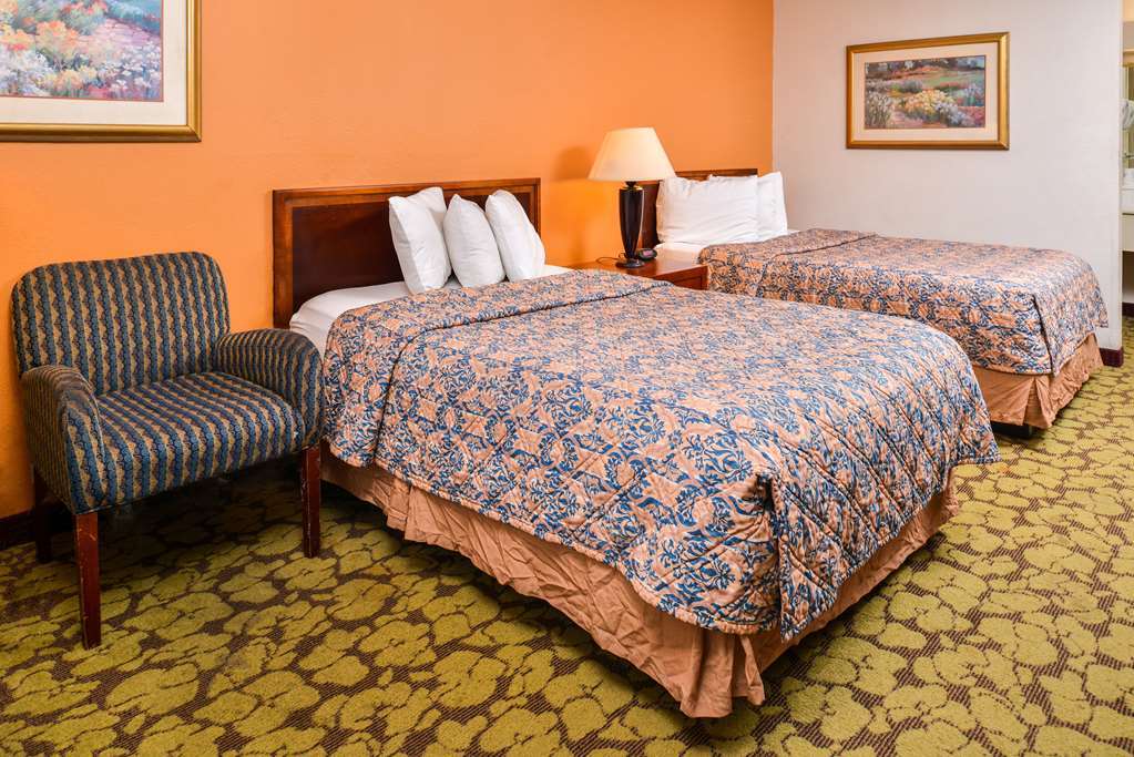 Econo Lodge Baton Rouge Prairieville Room photo